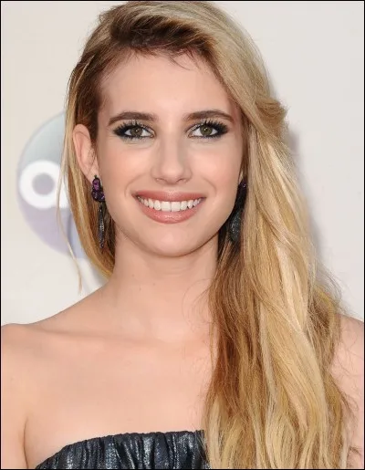 Je suis la nièce de Julia Roberts et je joue dans le film "Nerve" aux côtés de Dave Franco. Qui suis-je ?