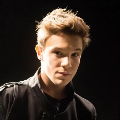 Qui est le chanteur préféré de Lenni-Kim ?