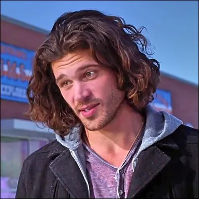 Qui est le père d'Andi ?