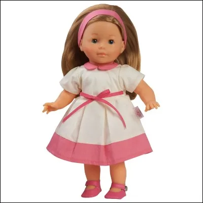 Aimes-tu les poupées ?