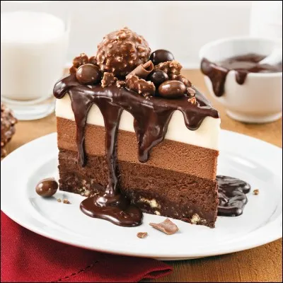 Il ... manger du gâteau pour le dessert.