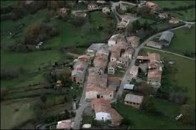 Commune Ariégeoise, dans le Piémont pyrénéen, Esclagne se situe dans l'ancienne région ...