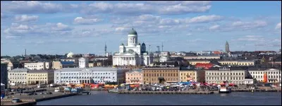 Helsinki est la capitale du pays.