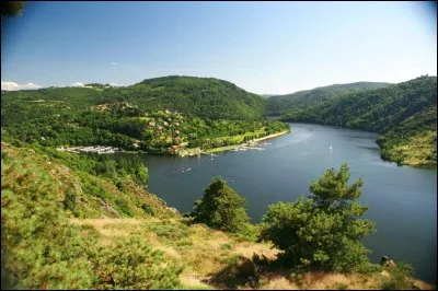 Quelle est la longueur du fleuve français le plus long, la Loire ?