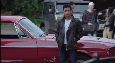 Qu'a volé Clay dans la voiture de Tony ?