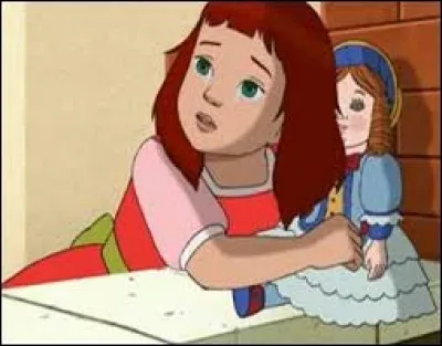 Qui fut la première bonne de Sophie ?