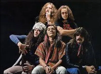 Deep Purple nous chante ''Soldier of Fortune'' . Comment traduit-on le nom du groupe ?