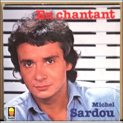 Que repassait donc Michel Sardou dans la chanson « En chantant » : 
"Quand j'étais petit garçon, 
Je repassais mes [...] 
En chantant" ?