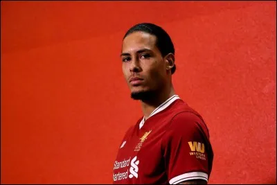 De quelle nationalité est ce joueur ?