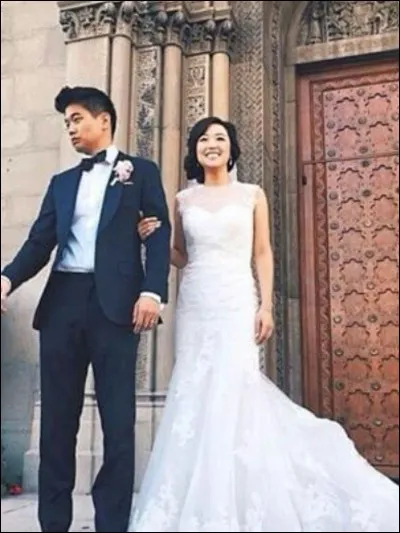 Comment s'appelle sa femme ?