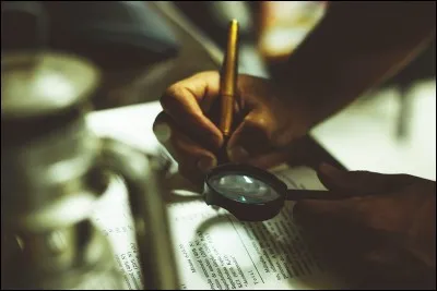 Dans une enquête, tu penses être...