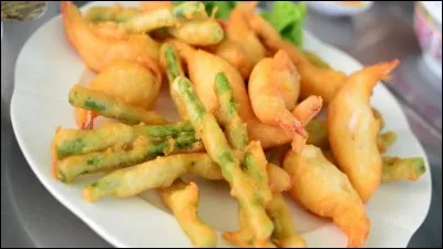 De quel pays sont originaires les beignets frits appelés "tempura" ?