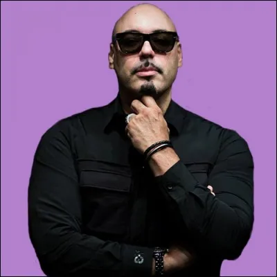 Lequel de ces artistes est connu pour faire de la house ?