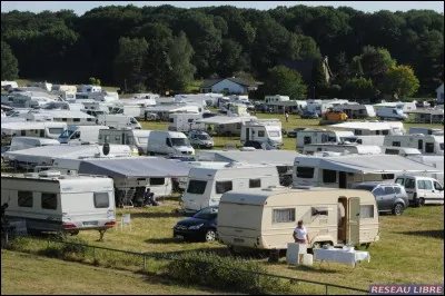 En quelle année est sortie "Gypsy Woman" de Crystal Waters ?