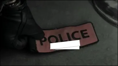 Quel est le numéro qui se trouve sur le brassard de Noah ramassé par Marquand ?