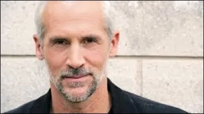 De qui est-ce le p&egrave;re ?