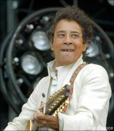 Quelle chanson ne fait pas partie de son rpertoire ?