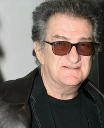 Quelle chanson ne fait pas partie de son rpertoire ?