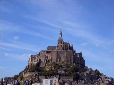 Dans quel département se trouve ce mont ?