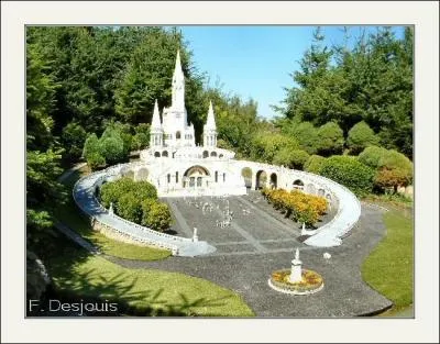 Dans quel département se trouve cette basilique ?