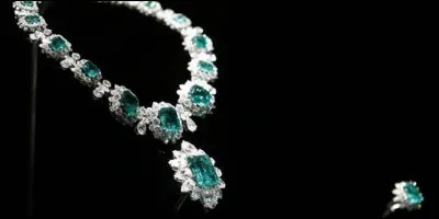 A quel écrivain doit-on la nouvelle "La Parure", publiée en 1884 ?