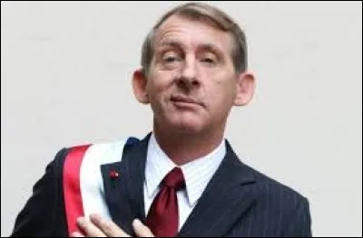 C'est sans doute le moins dangereux de la liste même si ses décisions étaient parfois radicales... Il nous a quitté le 30 mars 2018. Quel est ce pays en deuil ?