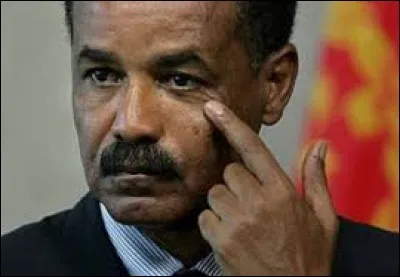 Il préside son pays depuis son indépendance en 1993. Depuis, les médias indépendants ont été fermés, les élections rejetées et le service militaire sans fin est obligatoire ! La moitié de la population souffre de malnutrition mais il refuse l'aide alimentaire internationale...
Quel est ce pays qui compte plus de 10 000 prisonniers politiques ?