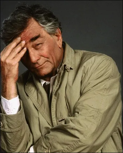 Dans "Le Chant du cygne", Tommy Brown est un chanteur de country. Il assassine sa femme et sa maîtresse, en laissant s'écraser l'avion qu'il pilote, juste après avoir sauté en parachute.
Mais le lieutenant Columbo commence à avoir des soupçons lorsqu'il découvre que la ceinture de sécurité du pilote n'était pas bouclée...
Qui joue le rôle de Tommy Brown ?