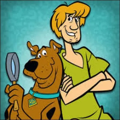 Comment s'appelle la fille aux cheveux roux ?