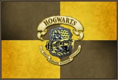 Qu'y a-t-il comme animal sur le blason des Poufsouffle ?