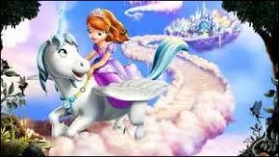 Comment s'appellent les deux meilleures amies de Sofia ?