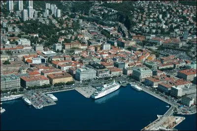 La capitale de ce pays est Rijeka.