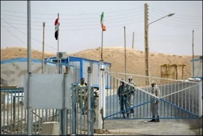 Le pays a une frontière avec l'Iran et avec la Turquie. C'est :