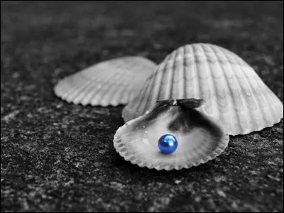 À l'état naturel, les perles bleues existent-elles ?