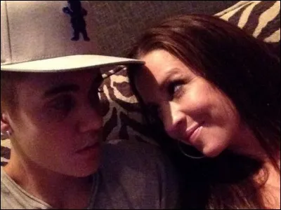 Comment s'appelle la mère de Justin ?