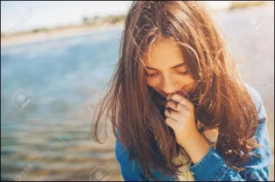 Tu es... [Timidité]