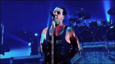 Comment s'appelait le mythique concert de Rammstein en 2006 ?