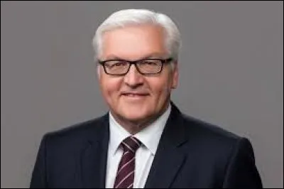 En 2017, une élection présidentielle a eu lieu dans d'autres pays que la France : lequel de ces pays a aussi élu son Président ?