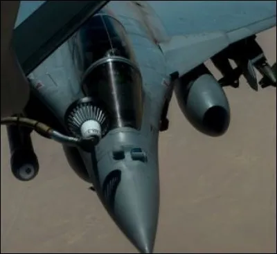 Cet avion est un ...