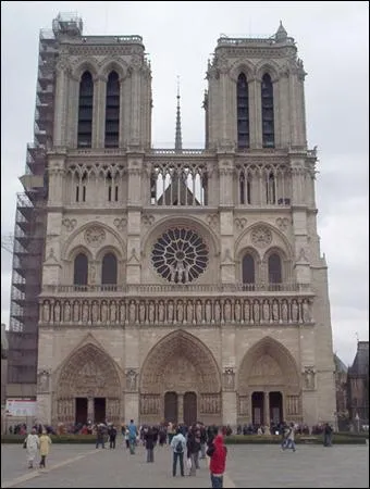 Avec plus de 13 millions de visiteurs en 2005, cette Cathdrale est?