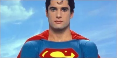 Dans "Superboy", on peut suivre les aventures du jeune :