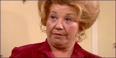 Dans "Drôle de vie", qui dirige une prestigieuse école de filles ?