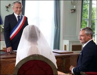 Qui est le témoin d'Alice ?