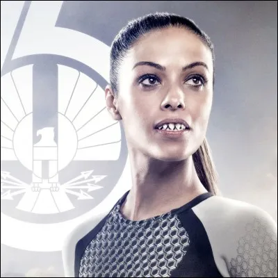Pourquoi Enobaria Galpon est-elle célèbre outre le fait qu'elle remporta les 62e Hunger Games ?