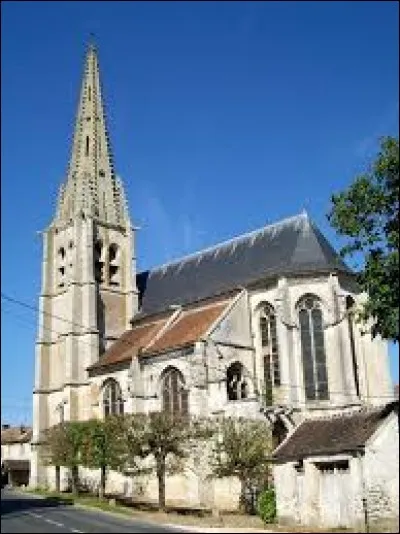 Notre balade prend fin devant l'église Saint-Martin de Versigny. Village des Hauts-de-France, dans l'arrondissement de Senlis, il se situe dans le département ...