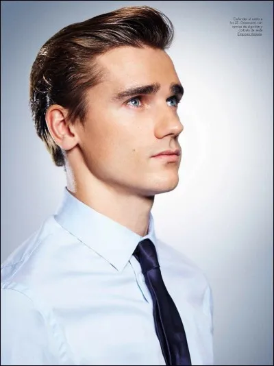 Pourquoi Antoine joue-t-il en manches longues ?