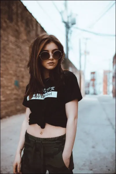 Quelle est la série préférée de Chrissy Costanza ?