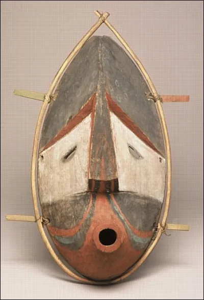 Tous les masques alutiiqs illustrant ce quiz ont été ramenés (offerts ?) par l'ethnologue et linguiste Alphonse Pinart. Où peut-on les voir aujourd'hui ?