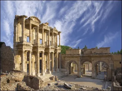 Dans quel pays le site d'Éphèse est-il situé ?