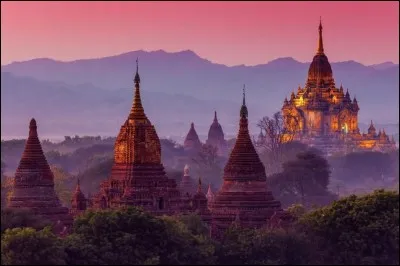 Dans quel pays le site de Bagan est-il situé ?